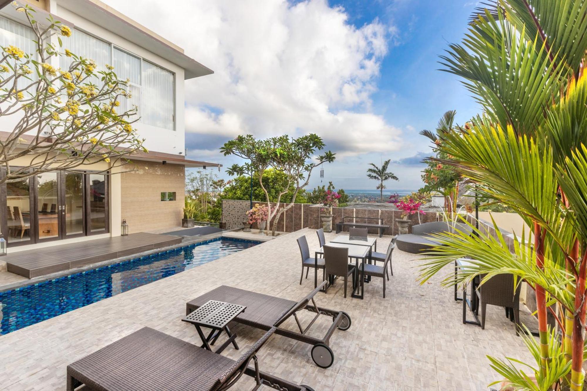 Villa Mayasari 6 Bed Rooms Nusa Dua  Exterior photo